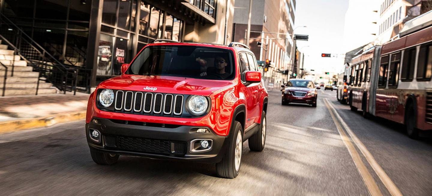 1440_jeep-renegade-2015-3
