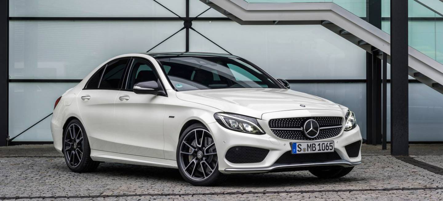 Mercedes-Benz C 450 AMG 4MATIC, Exterieur: Diamantweißexterior: diamond white
