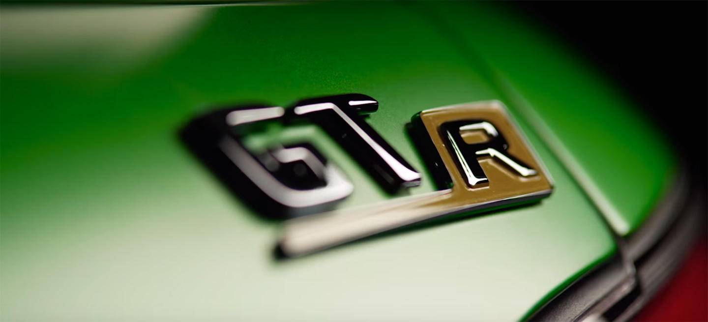 1440_portada_mercedes-amg-gt-r-adelanto-2016-06