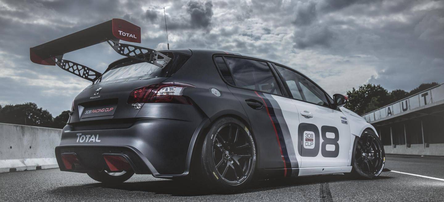 1440_portada_peugeot_308_Racing_Cup_DM_2015_6 (1)