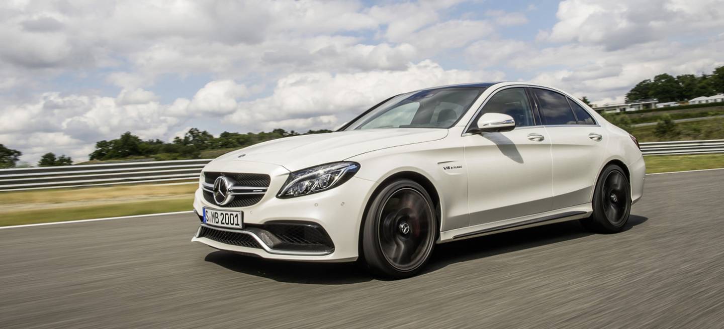 1440_video_mercedes-amg-c-63-2015-05