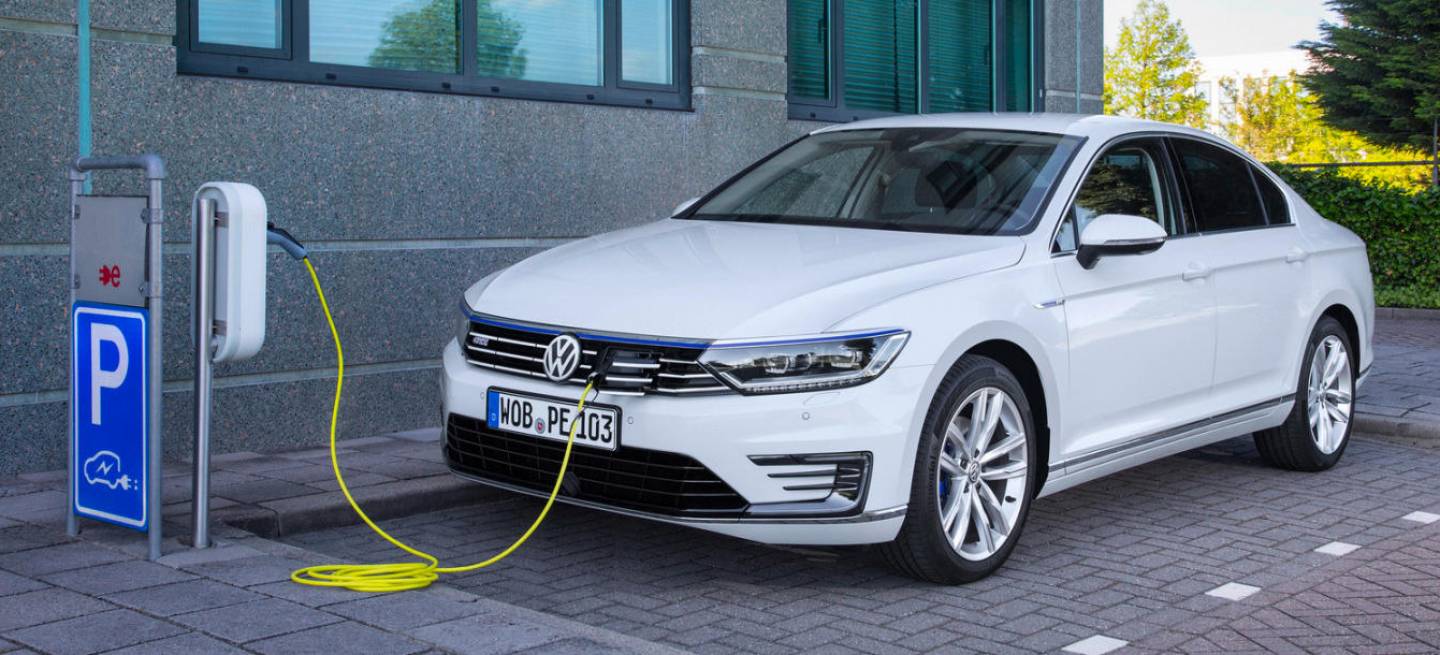 1440_volkswagen_passat_GTE_nueva_galeria_DM_6