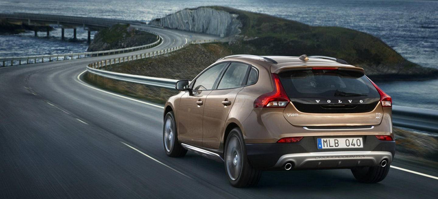 1440_volvo-v40-cross-country-6