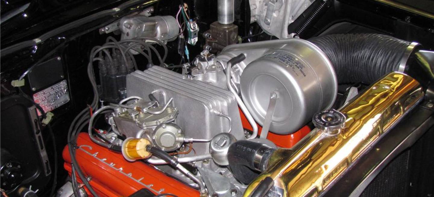 1957 Chevrolet NASCAR Black Widow, el corredor sale a subasta