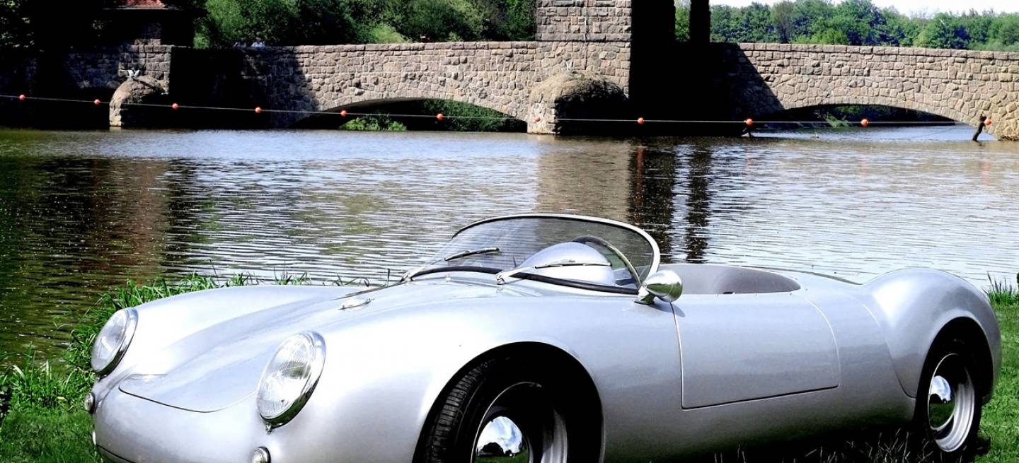 2011-Wittera-Retro-Ma-de-Spyder-Front-And-Side-1280×960