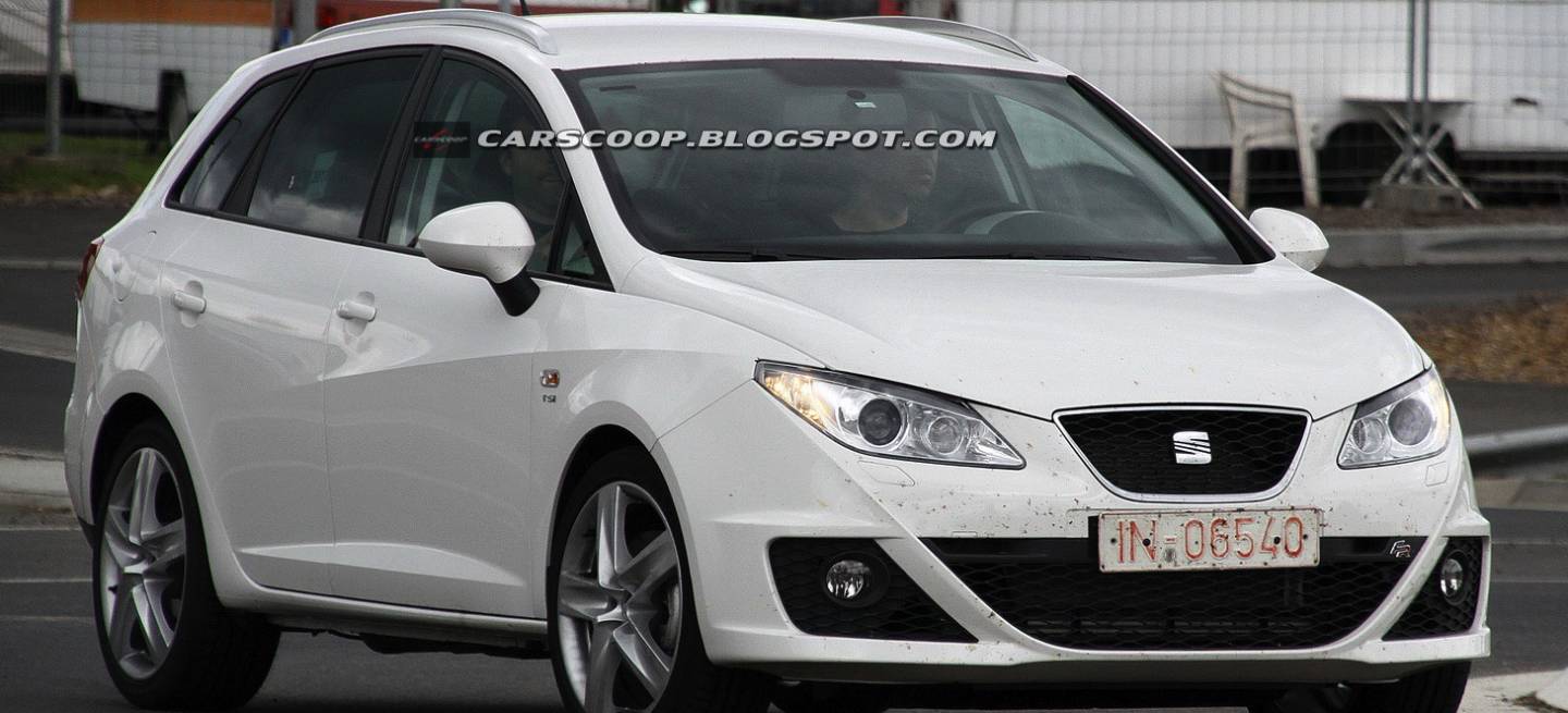 2012-Seat-Ibiza-FR-ST_2