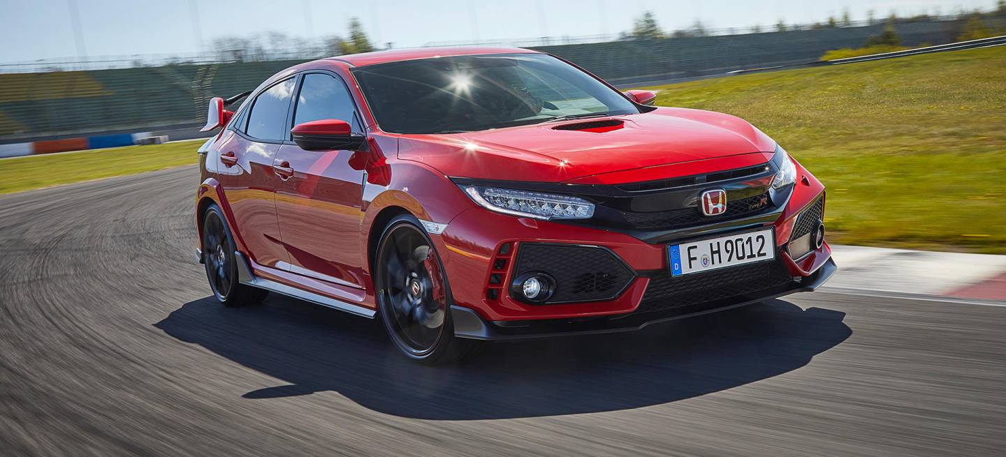 2017-Honda-Civic-Type-R-(7)