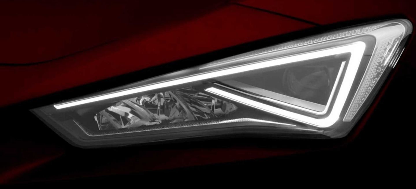 2020 Seat Leon Teaser 01 2020 Seat Leon Teaser 01