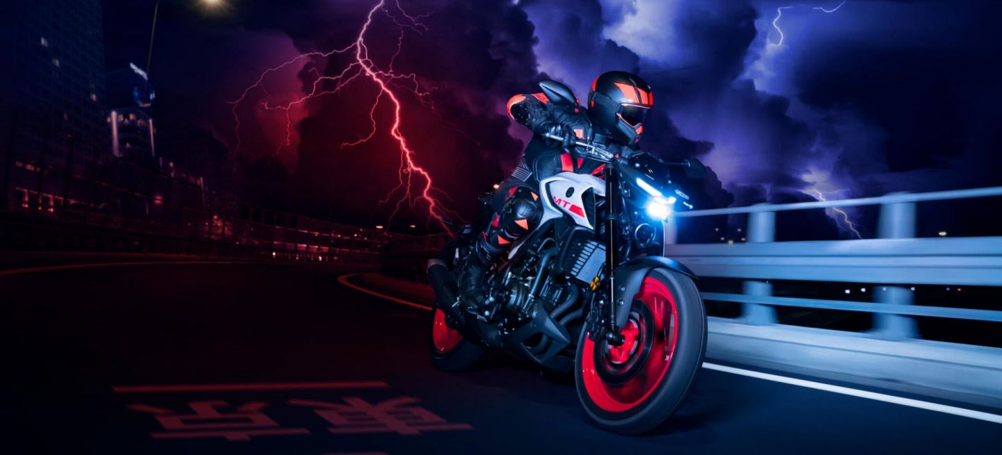 2020 Yamaha Mt320 Eu Ice Fluo Action 005 03 2020 Yamaha Mt320 Eu Ice Fluo Action 005 03