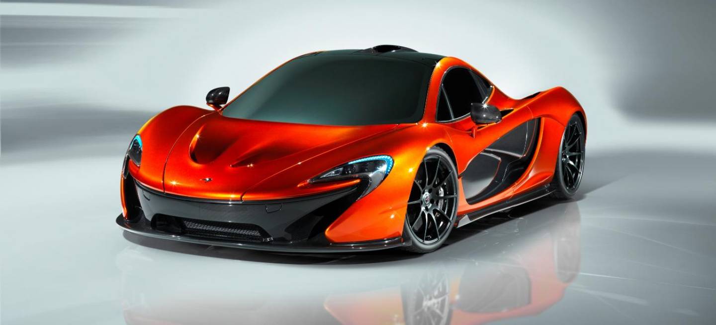 69128-01_McLarenP1_Paris2012_MRes