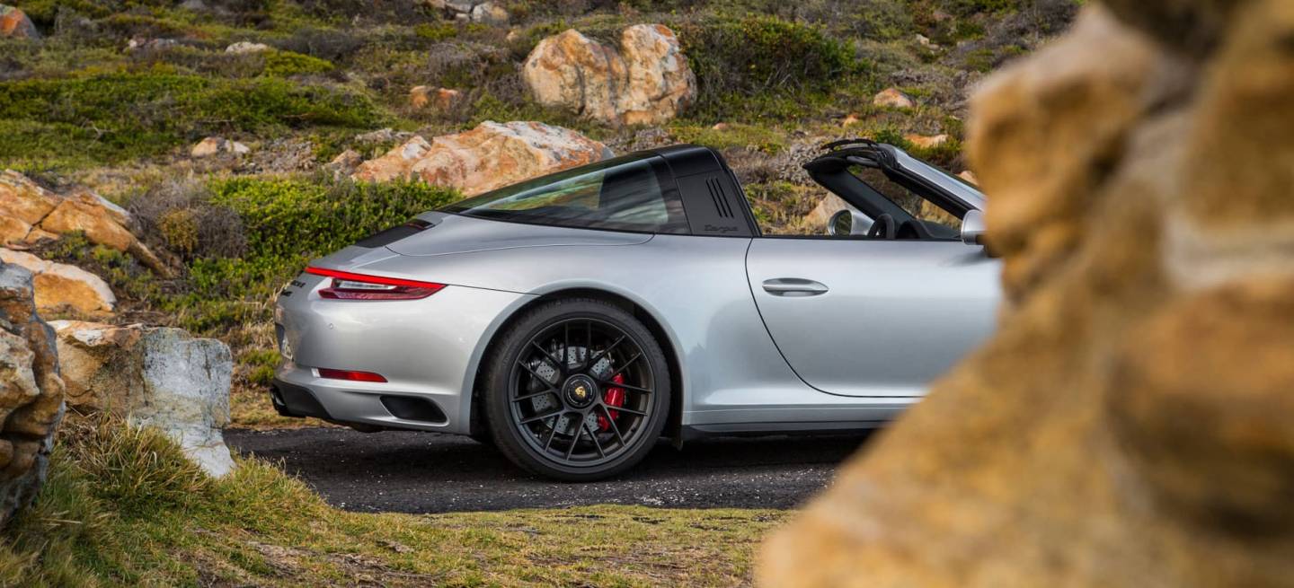 911_targa_4_gts_cape_town_south_africa_2017_porsche_ag_portada