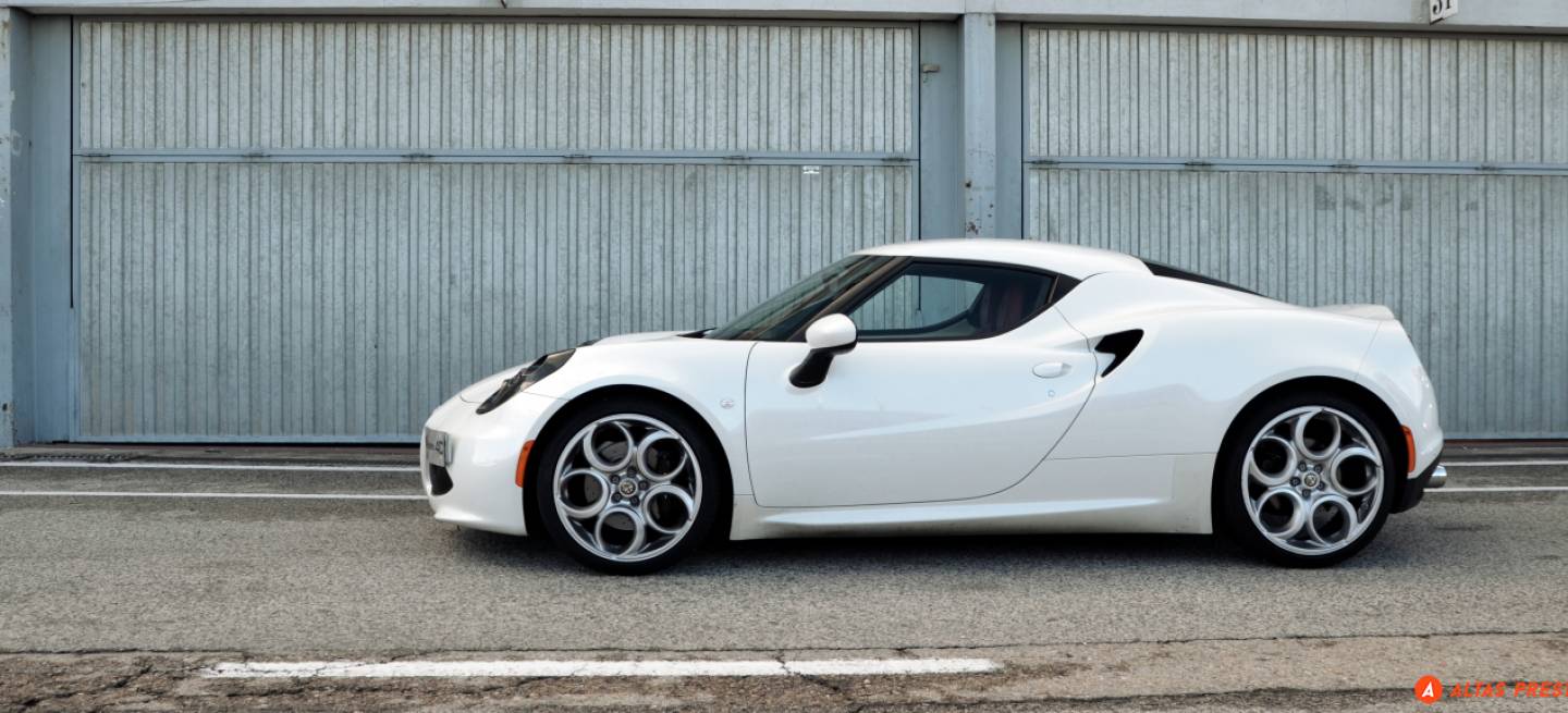 Alfa_Romeo_4C_prueba_jarama_mapdm_35