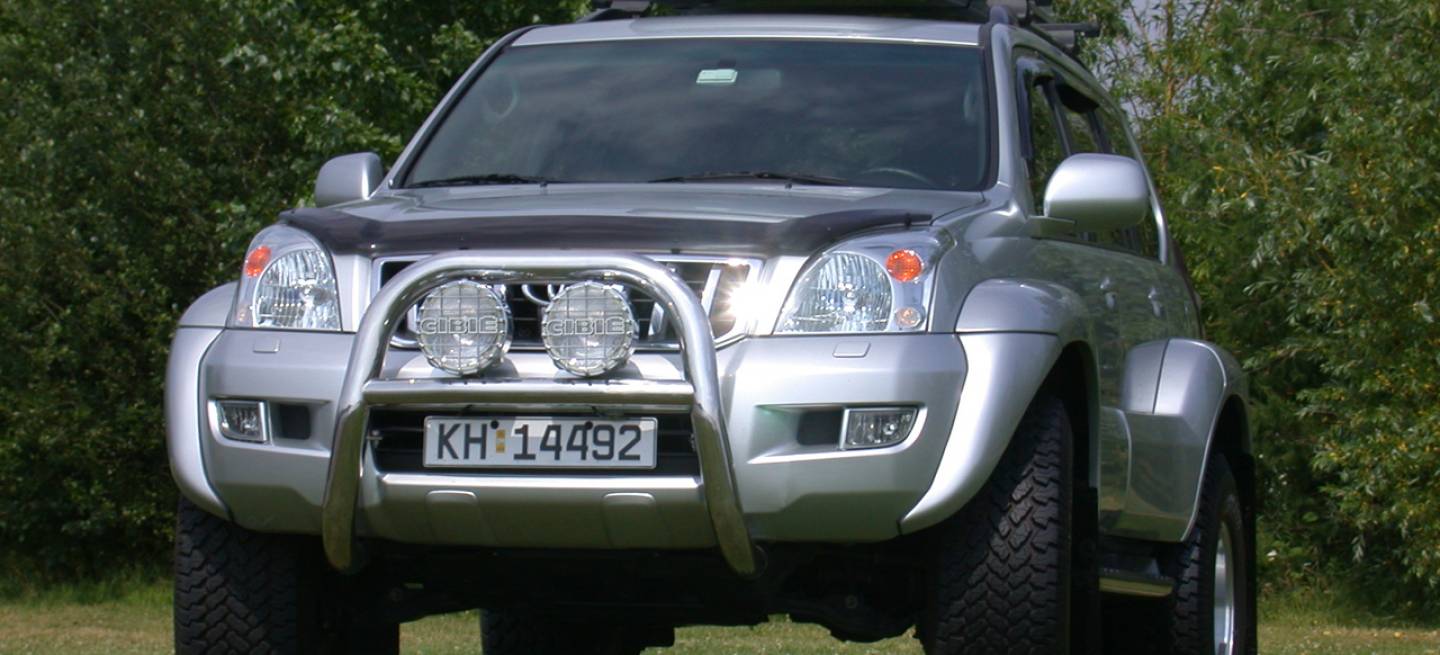 Arctic Trucks113