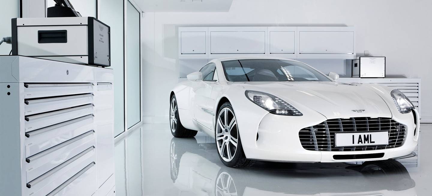 Aston_Martin-One-77_170215-00