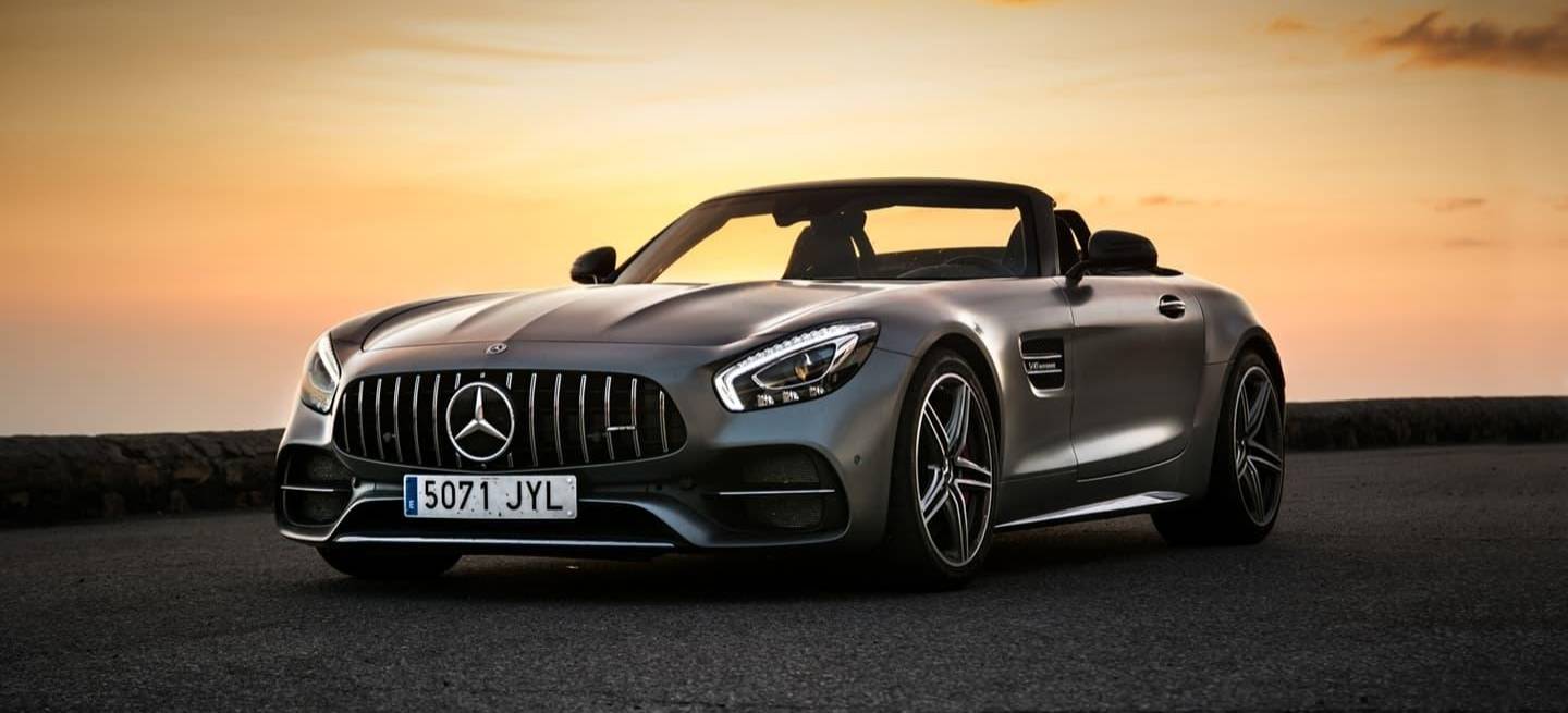 Audi-R8-vs-Mercedes-AMG-GT-C-0002-mdm
