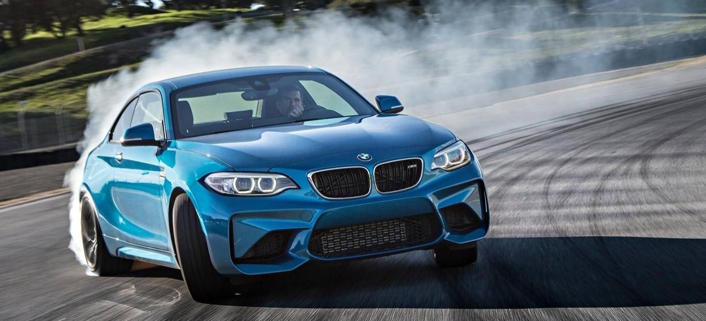 BMW-M2-coupe-0917-01