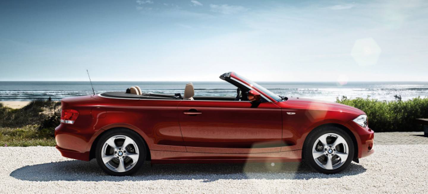 BMW_1series_convertible_wallpaper_03