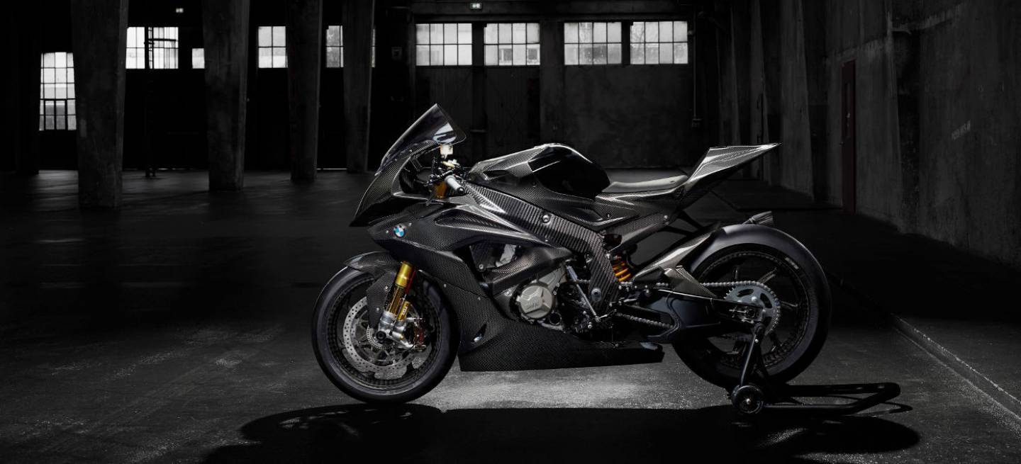 bmw_hp4_race_2017_dm_2
