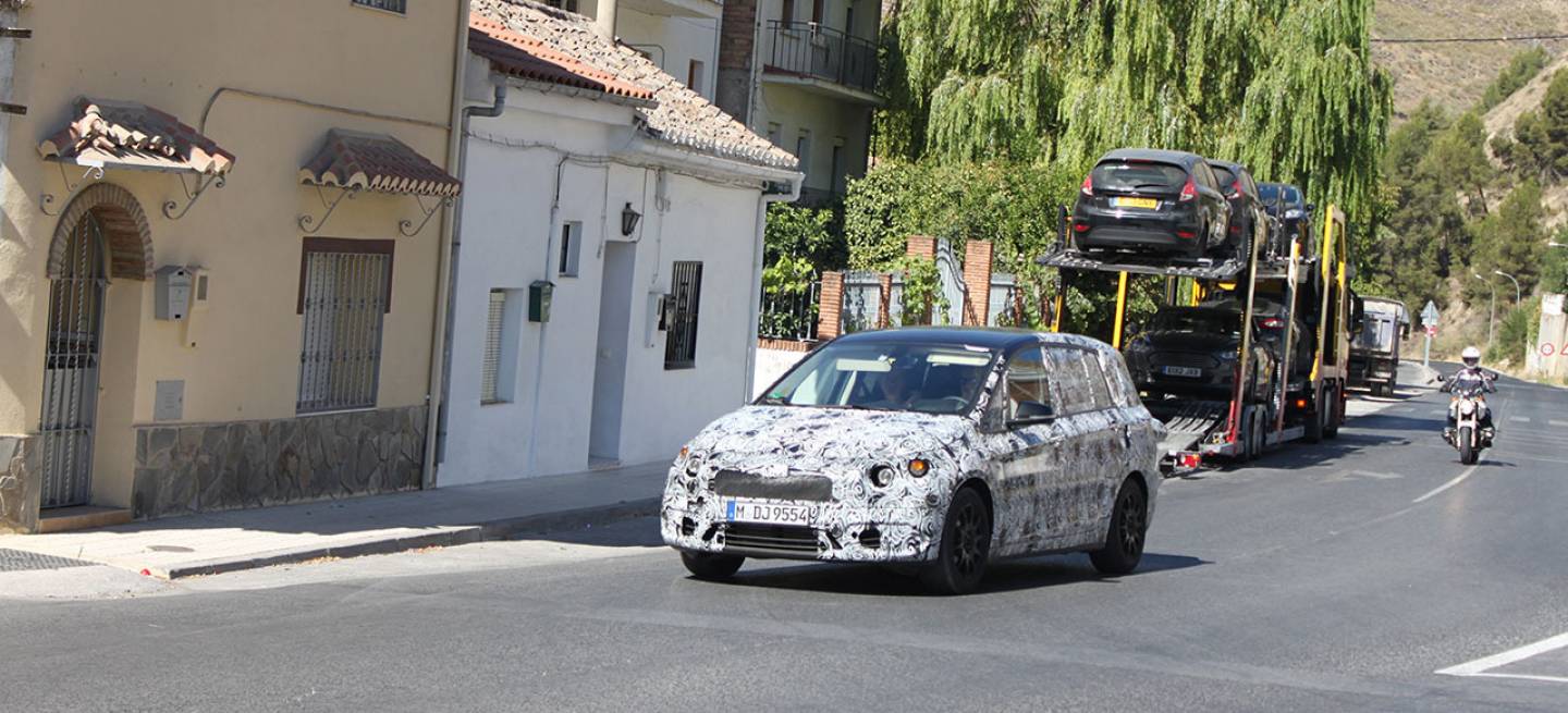 BMW_Serie_2_Active_tourer_7_plazas_2015_DM_mdm_1
