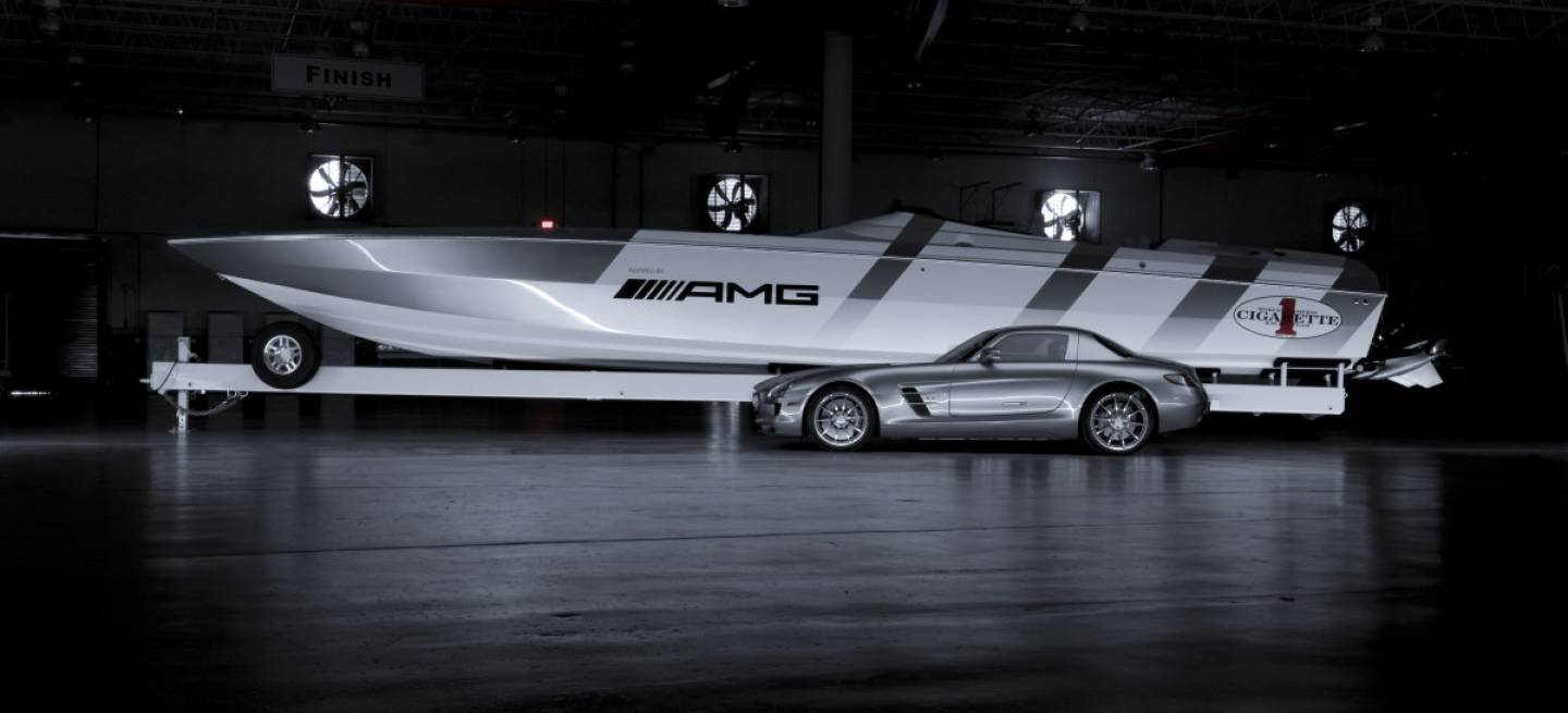 Mercedes-Benz SLS AMG and Cigarette Racing Boat