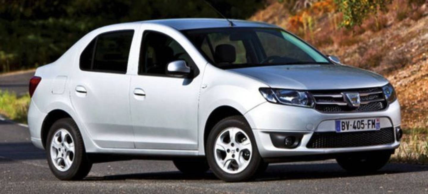 Dacia_Logan_2013_001