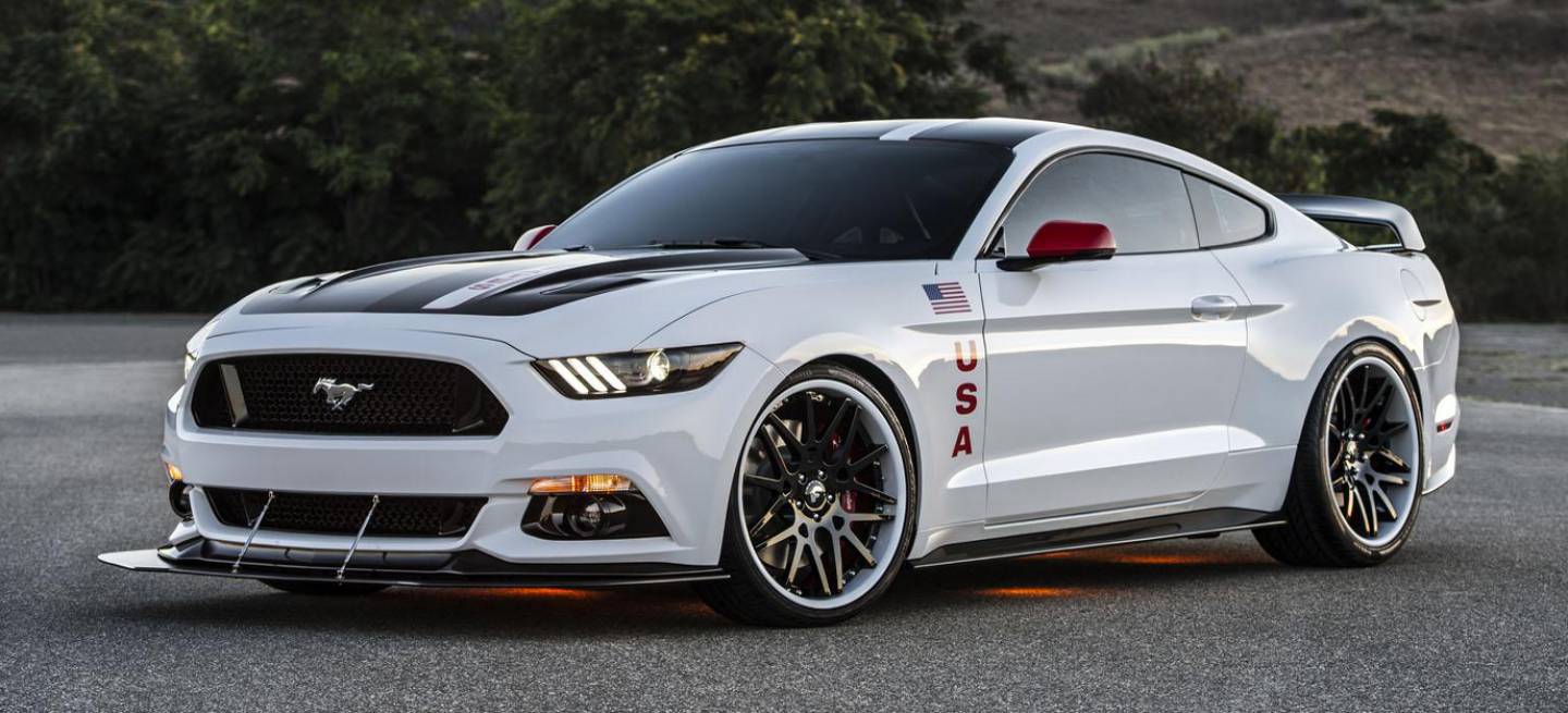 Ford_Mustang_Apollo_Edition_DM_2