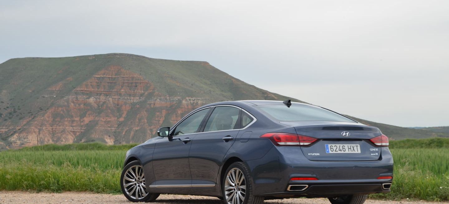 El principio del fin para una gran berlina: el Hyundai Genesis empieza ...