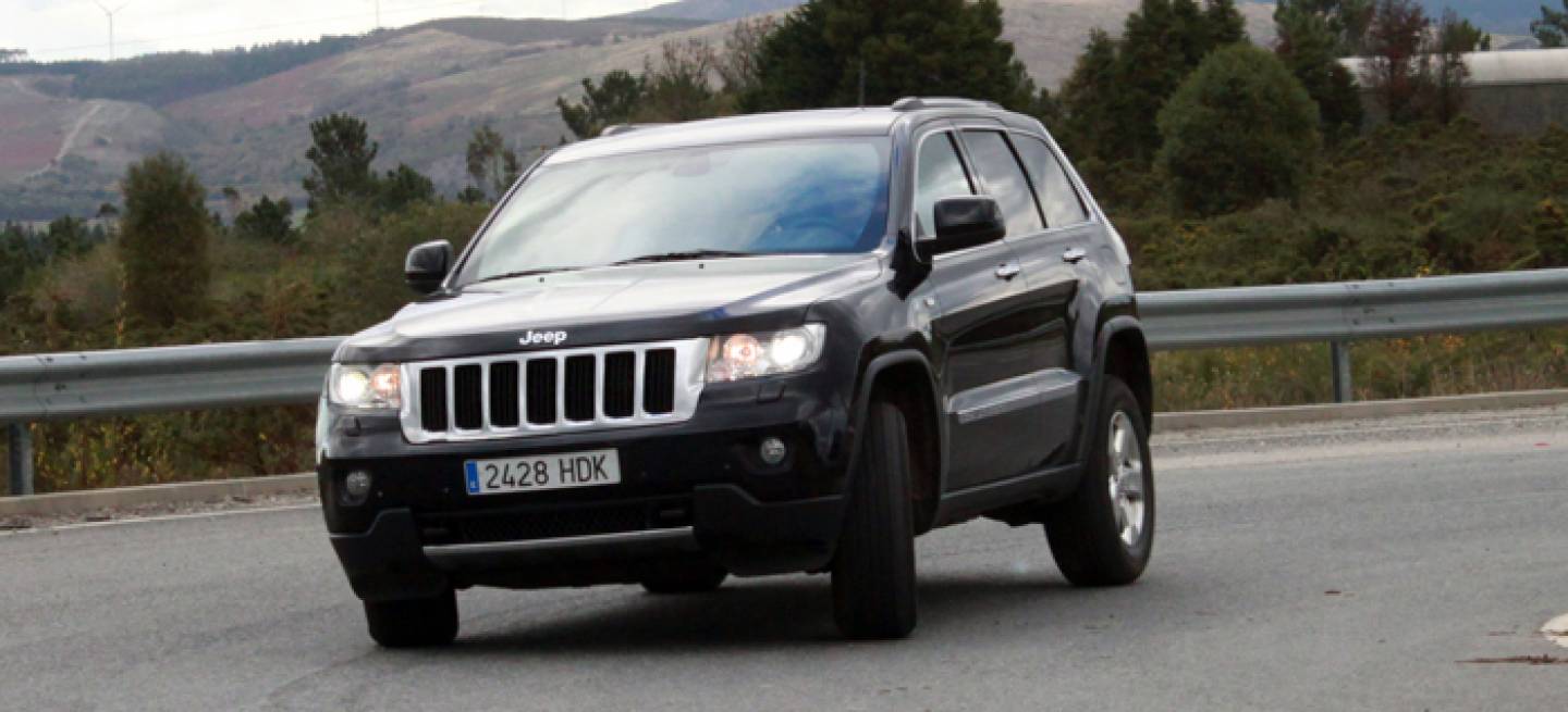 Jeep_Grand_Cherokee_Mov_Asfalto-027