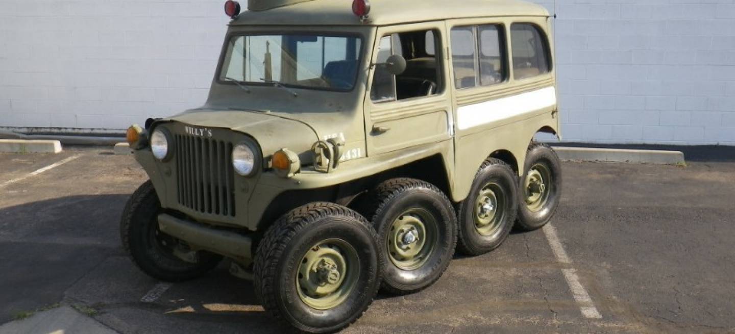 Jeep_Willys_8x8_Corvette_01