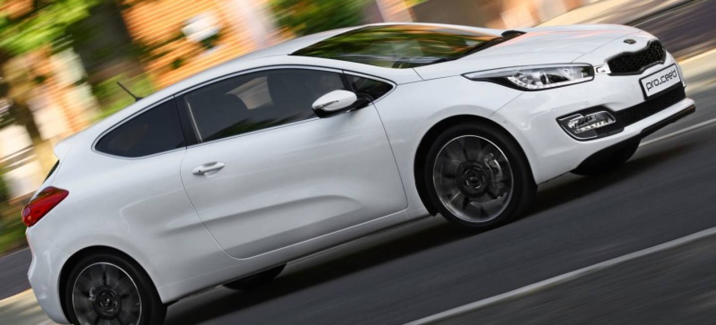 Kia_Pro_Ceed_2013_5