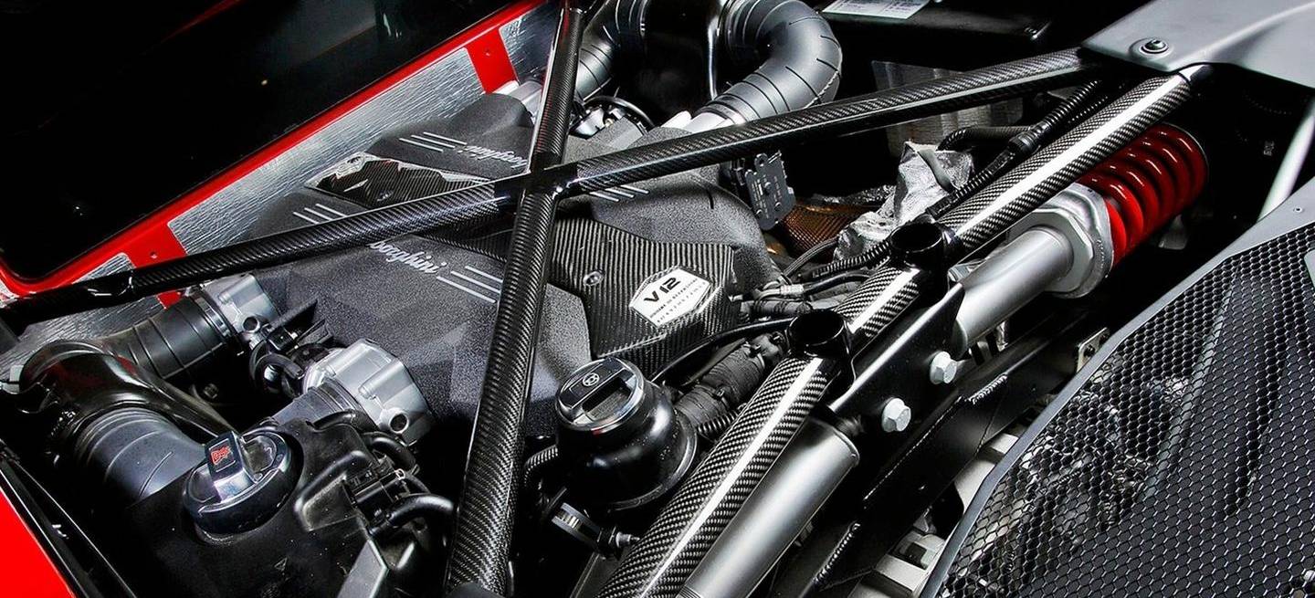 lamborghini-aventador_lp750-4_sv-motor-2016-01
