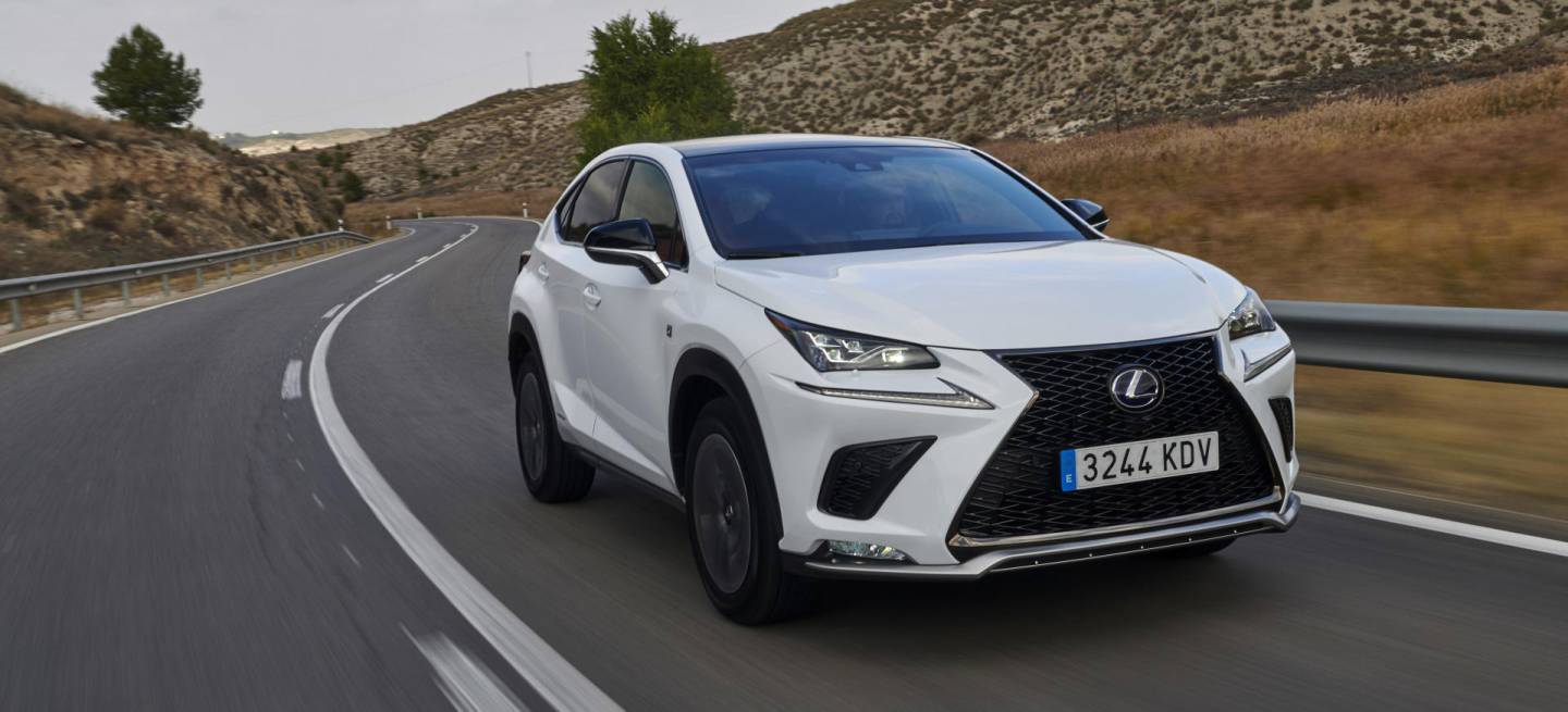 Lexus-nx-2017-oferta-dm-5