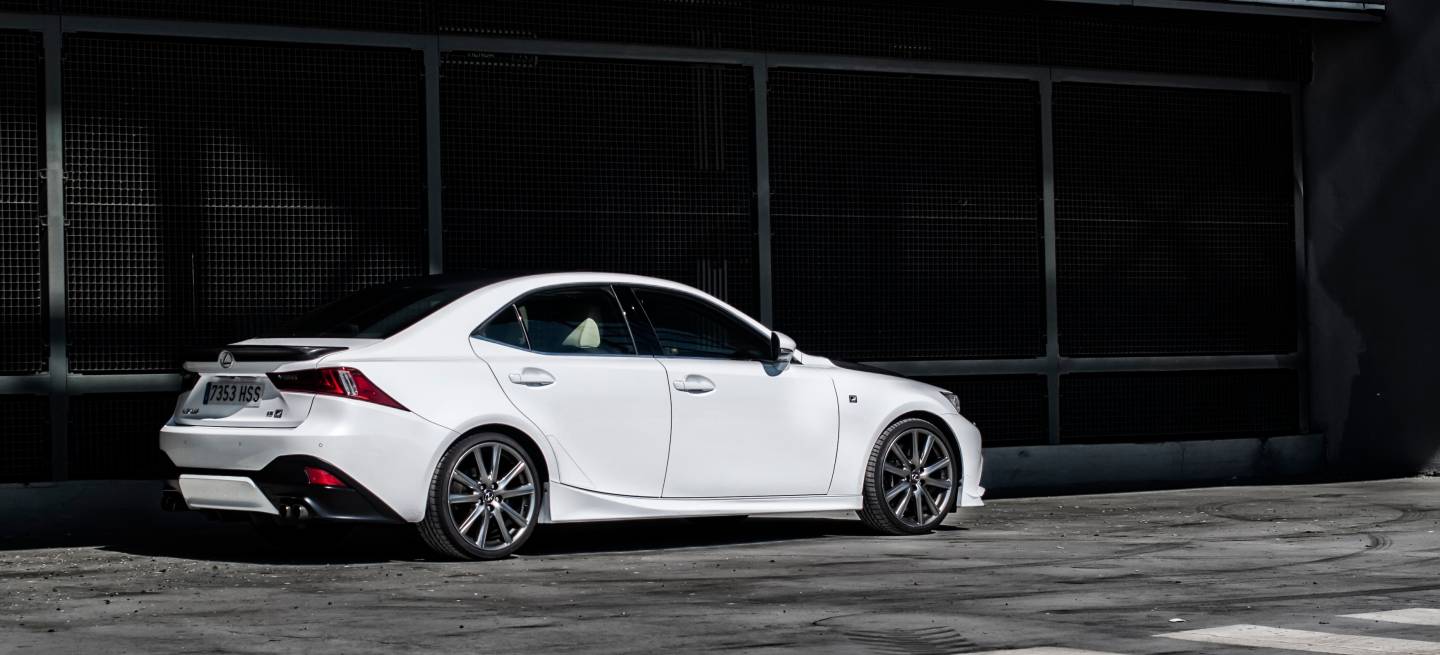 Lexus_IS_25_aniversario_TRD_2015_DM_portada