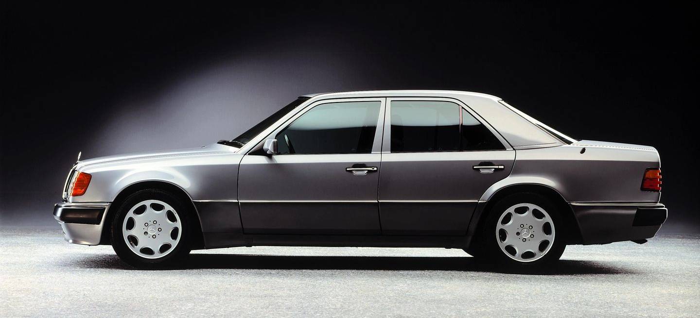 Mercedes_W124-03