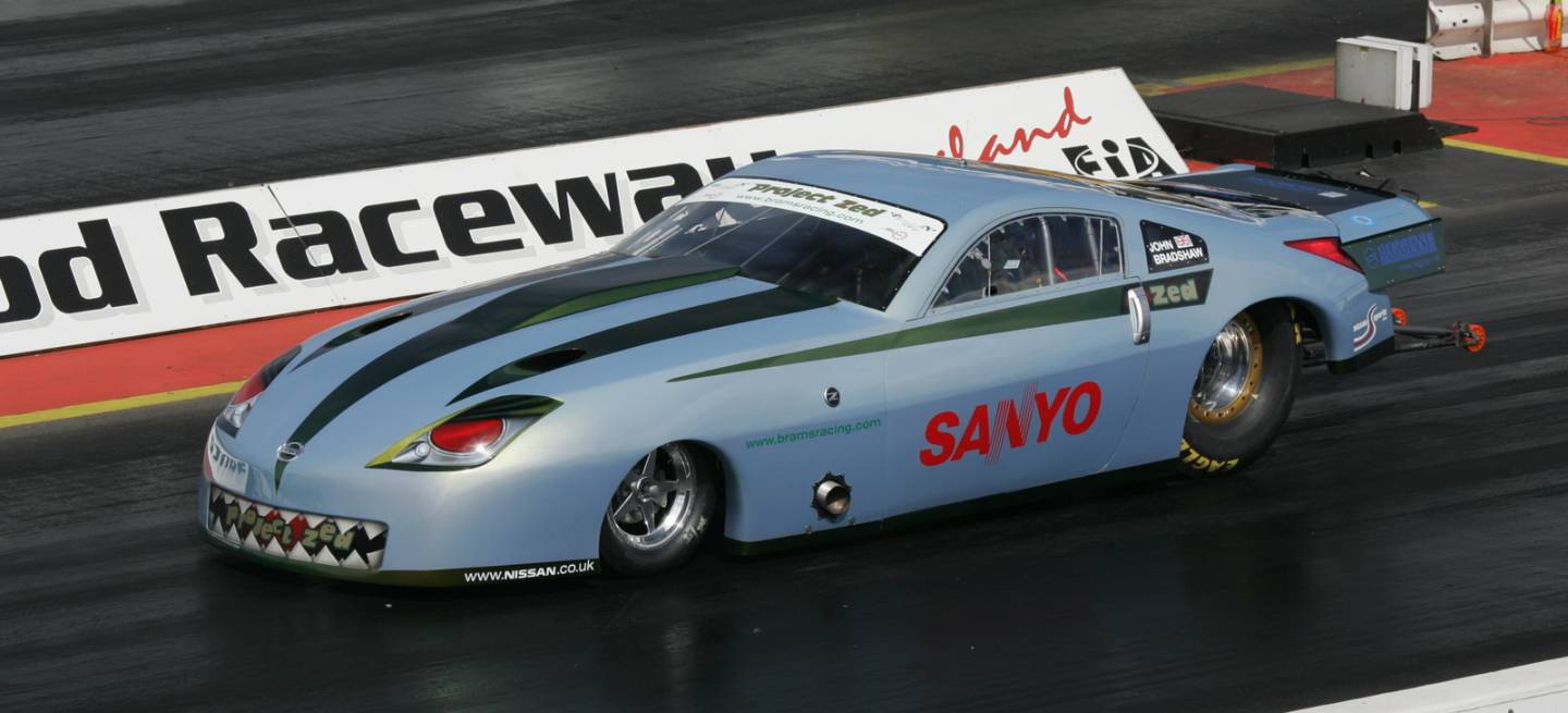 Nissan 350 dragster-1