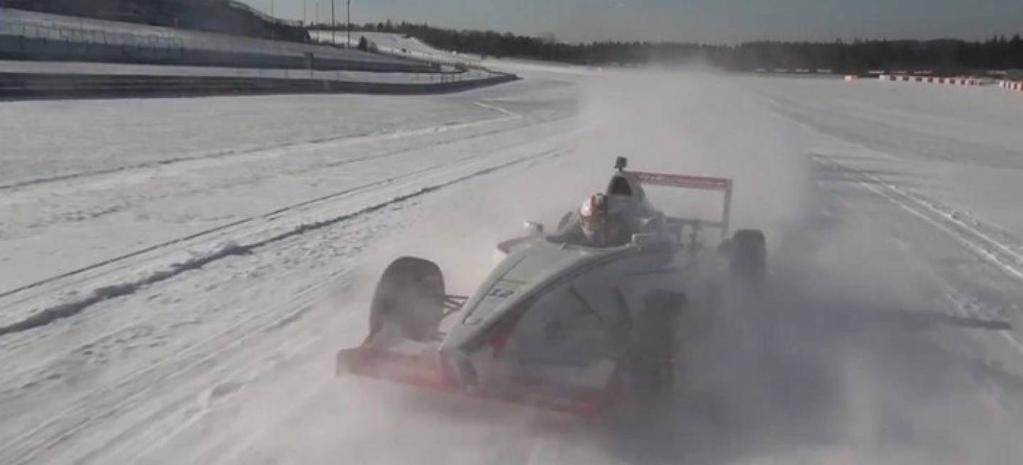 Nurburgring_monoplaza_conduccion_sobre_hielo_03