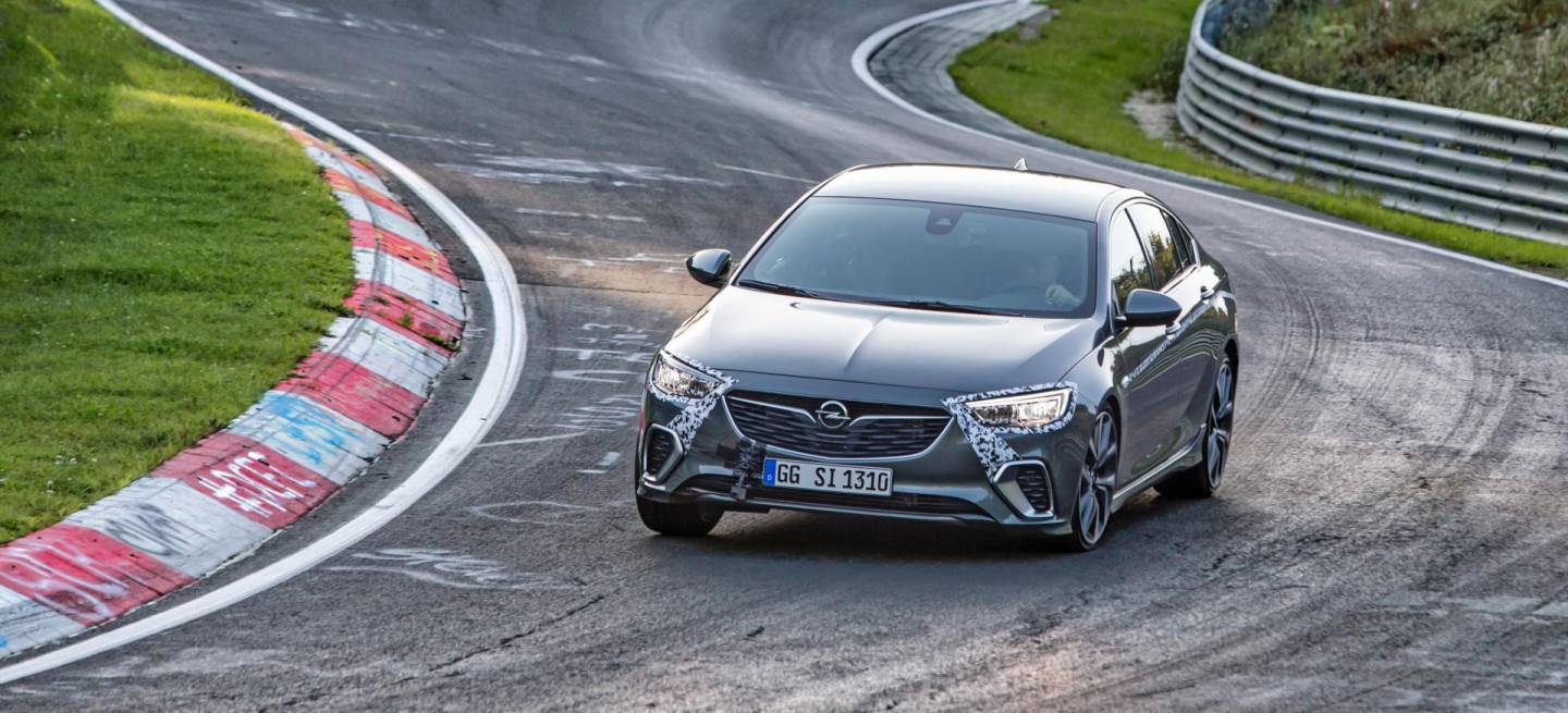 Opel-Insignia-GSi-500806