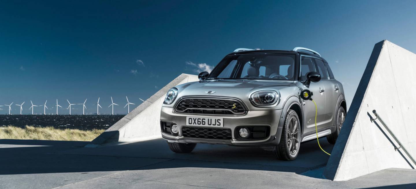 P90240782_highRes_mini-cooper-s-e-coun