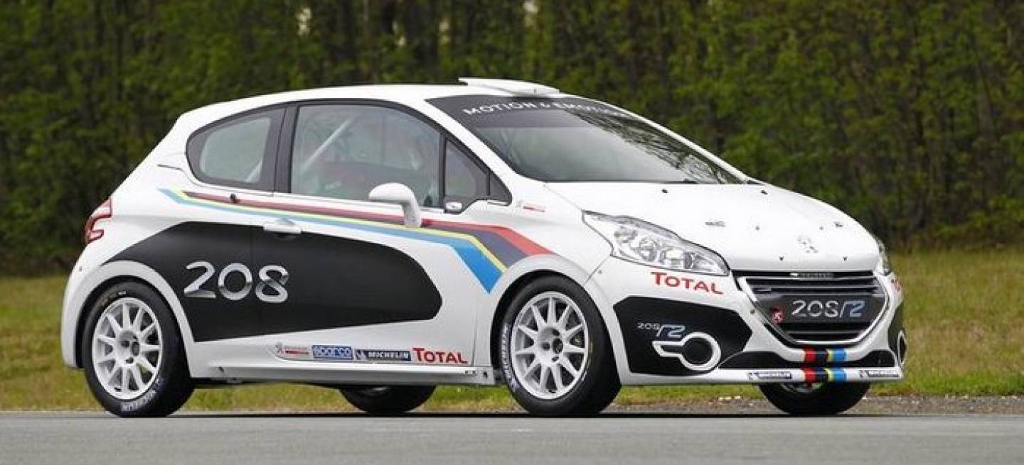 Peugeot_208_R2_2012_01