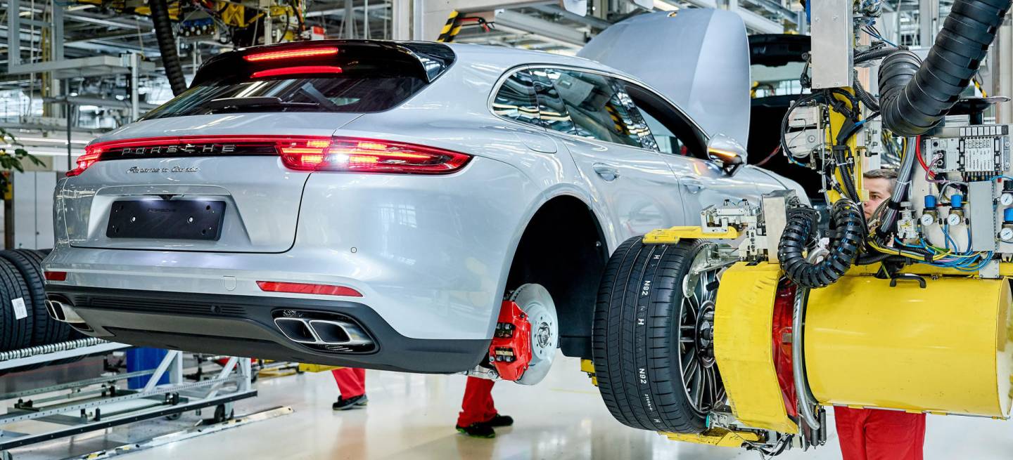 Porsche-panamera-sport-turismo-produccion-dm-portada