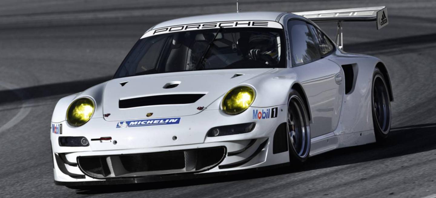 Porsche_911_GT3_RSR_3_1280x854