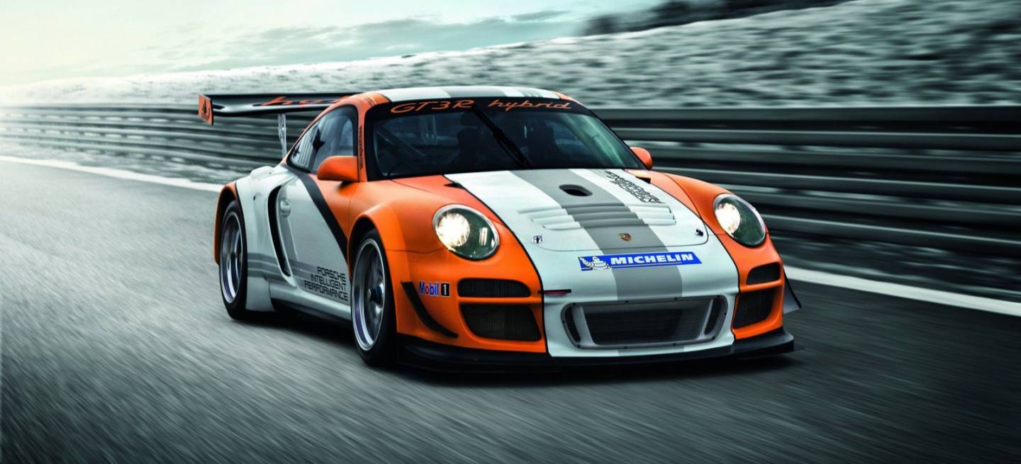 Porsche 911 GT3 R Hybrid (2010)