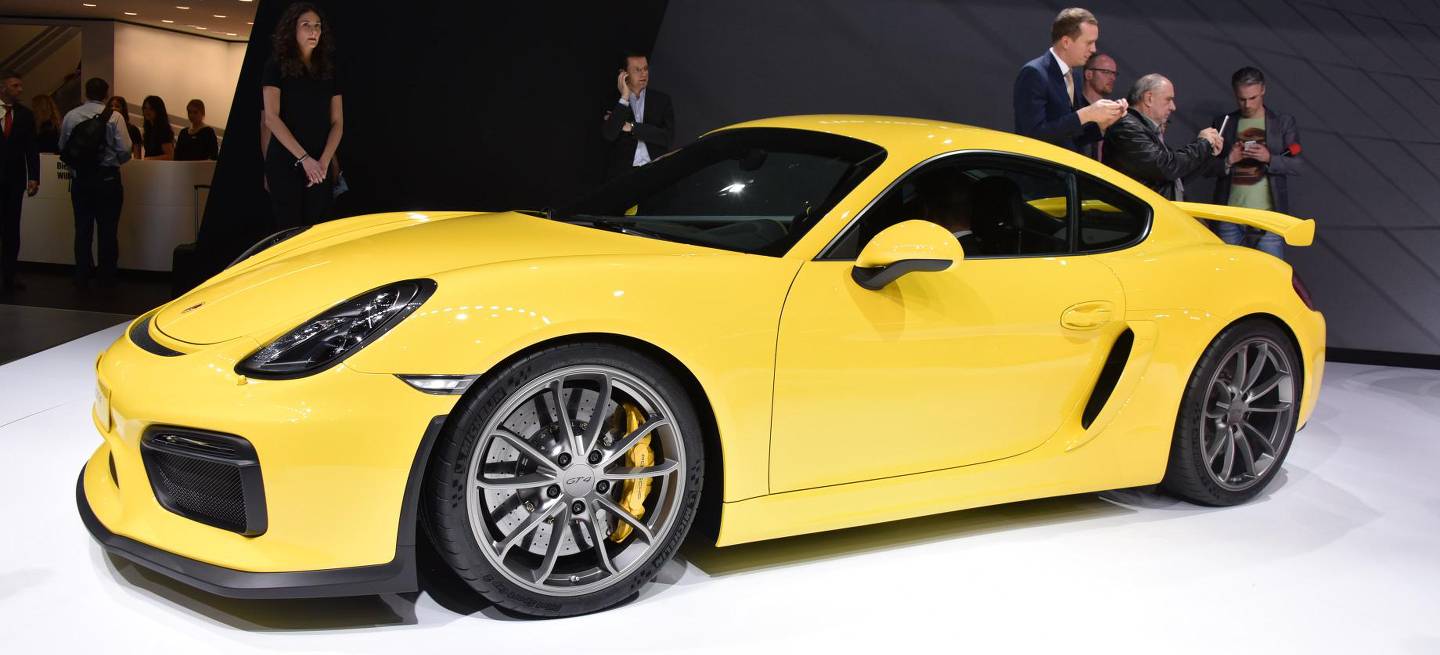 Porsche_Cayman_GT4_directo_ginebra_2015_DM_1