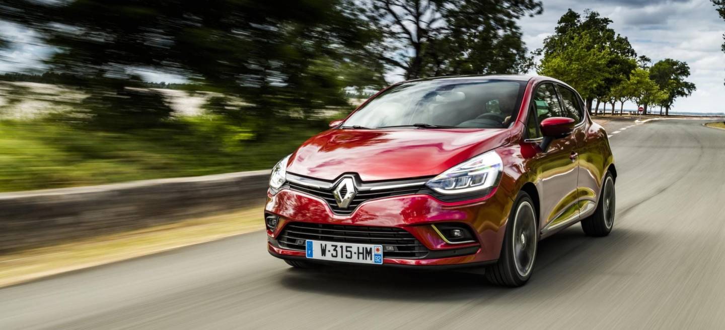Renault_Clio_00026