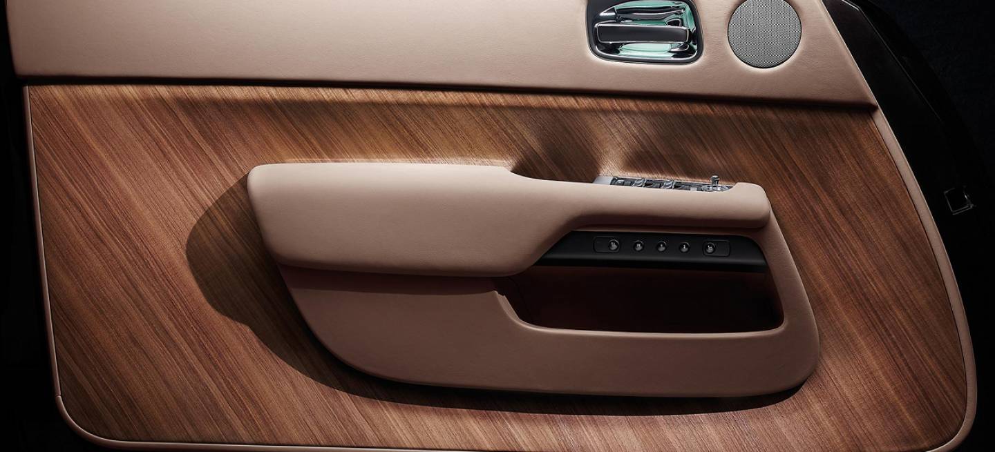 Rolls_Royce_wraith_1280_2