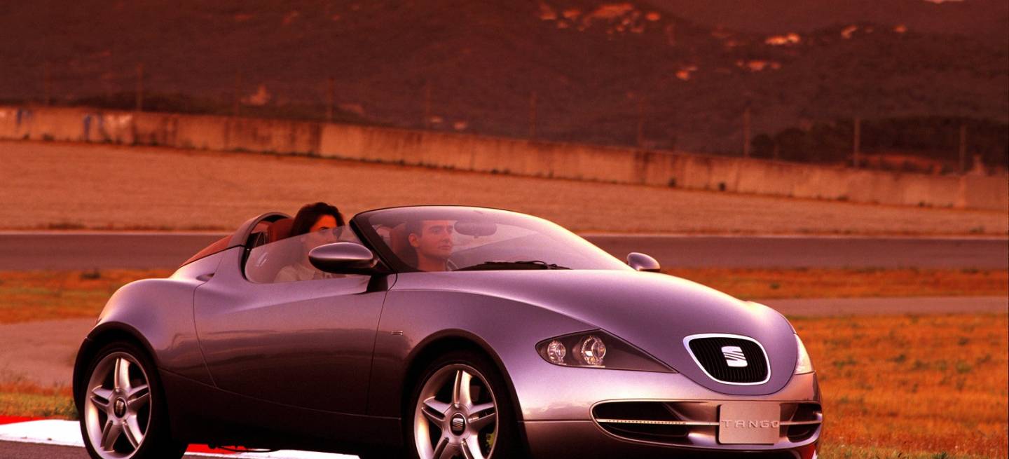 Seat Tango
