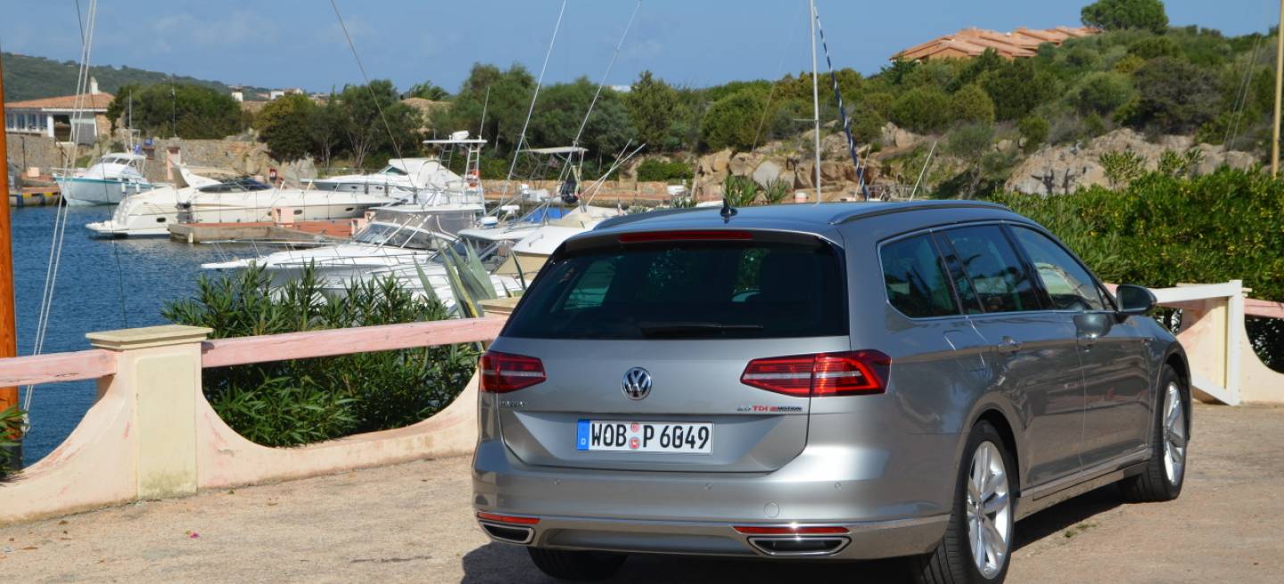 Volkswagen_Passat_2015_cerdeña_dm_mdm_1