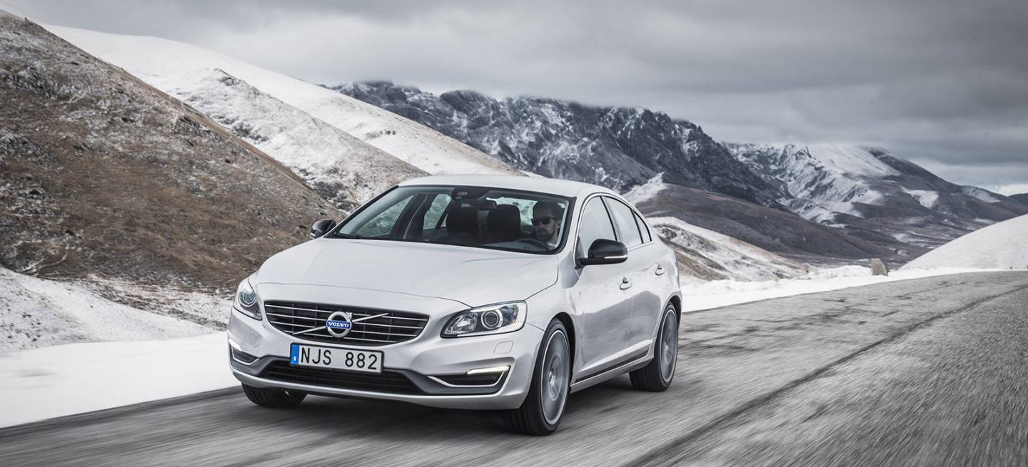 Volvo_S60_1600x900_00001