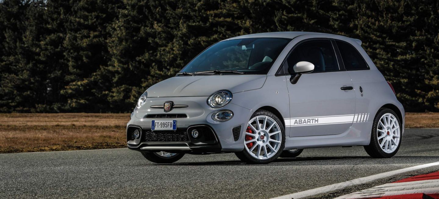 Abarth 595 Esseesse 2019 5 Abarth 595 Esseesse 2019 5