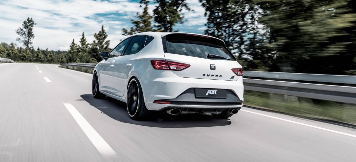 Abt Seat Leon Cupra Gr 20 Driving 02 Abt Seat Leon Cupra Gr 20 Driving 02